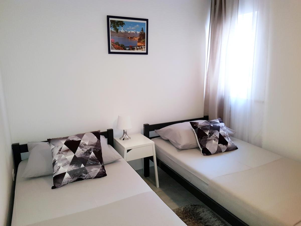 Apartments Blu Mare Севид Экстерьер фото